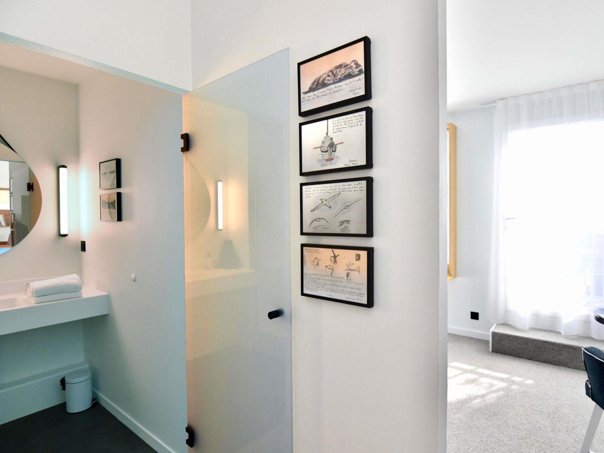 Deluxe Double Room with Balcony,1717082388:JPEG